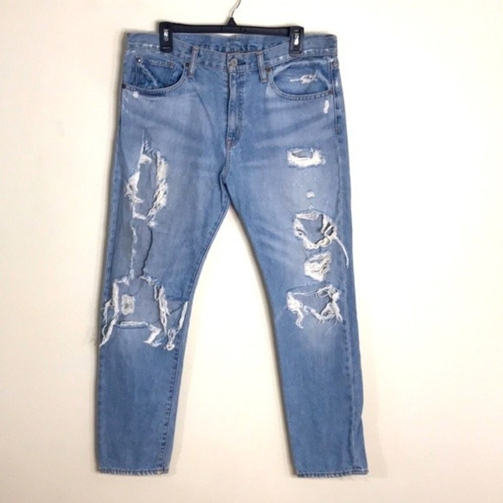 Ralph Lauren denim supply light wash highly distressed boyfriend jeans size 30
